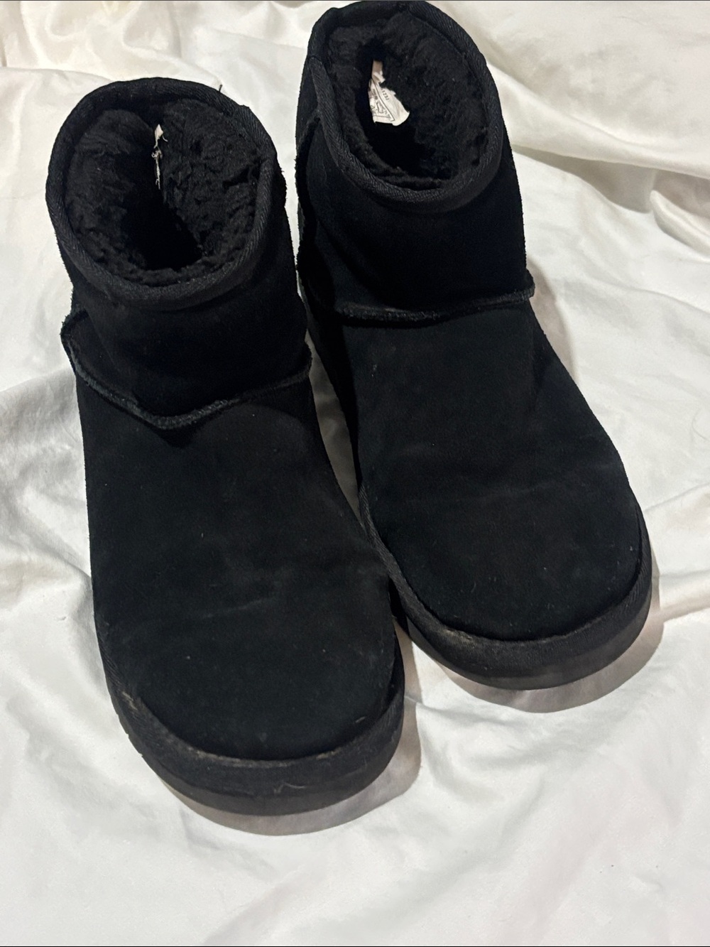 Koolaburra Black Short Suede Ankle Boots